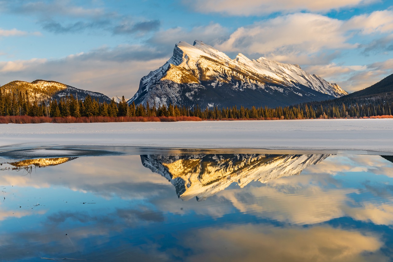 The Top Things to Do in Banff in Winter (Besides Skiing) - We Explore ...