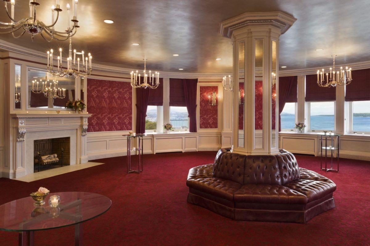 The Rose Room at the Chateau Frontenac