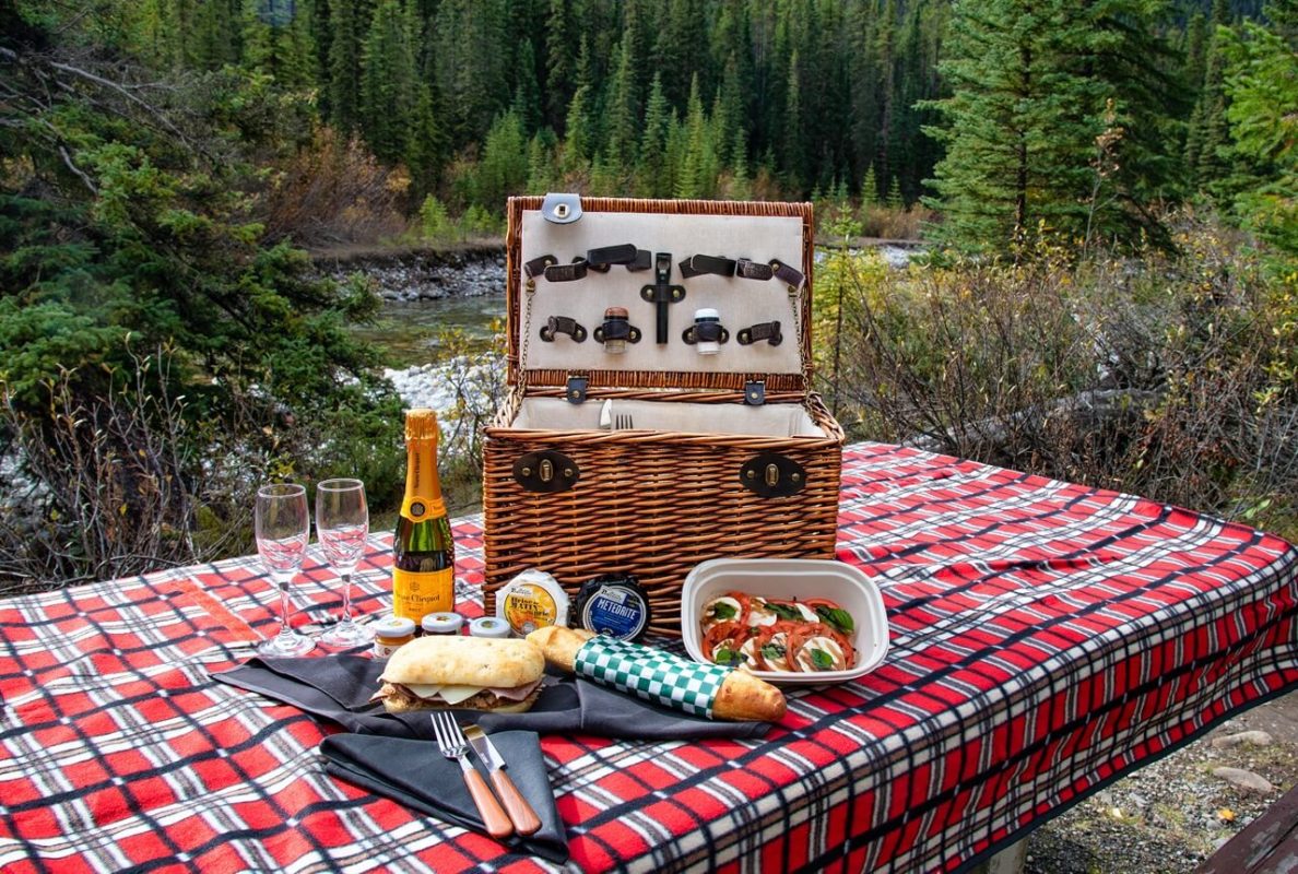 Champagne picnic supplied by Jasper Park Lodge.
