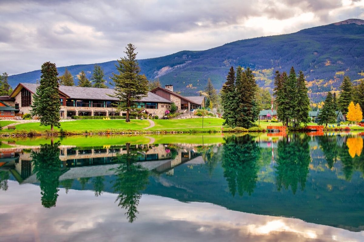 Jasper Park Lodge