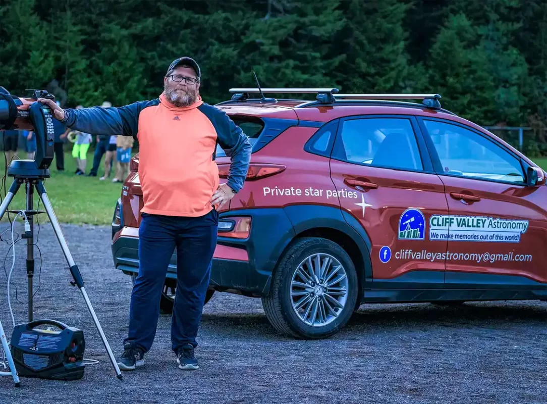 Stephane Picard hosts a star party in New Brunswick